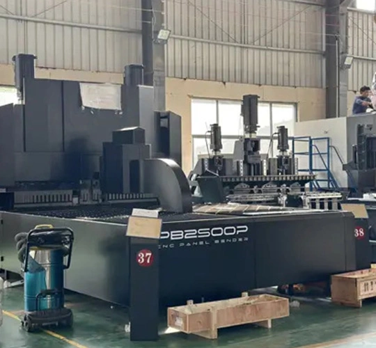 فرامل ضغط بالتحكم الرقمي: الإفراج عن الدقة والكفاءة